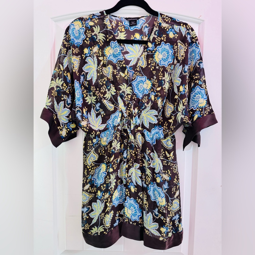 MODA- sz,M- 100% silk tunic, excellent condition, flower print, brown silk edges